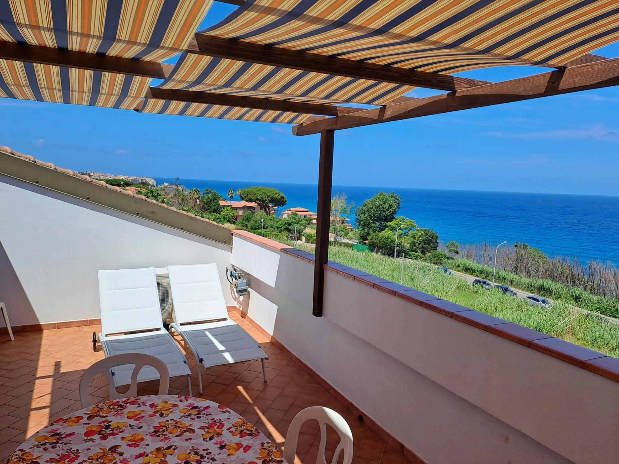 Terrazza Michelino Apartment Parghelia Luaran gambar